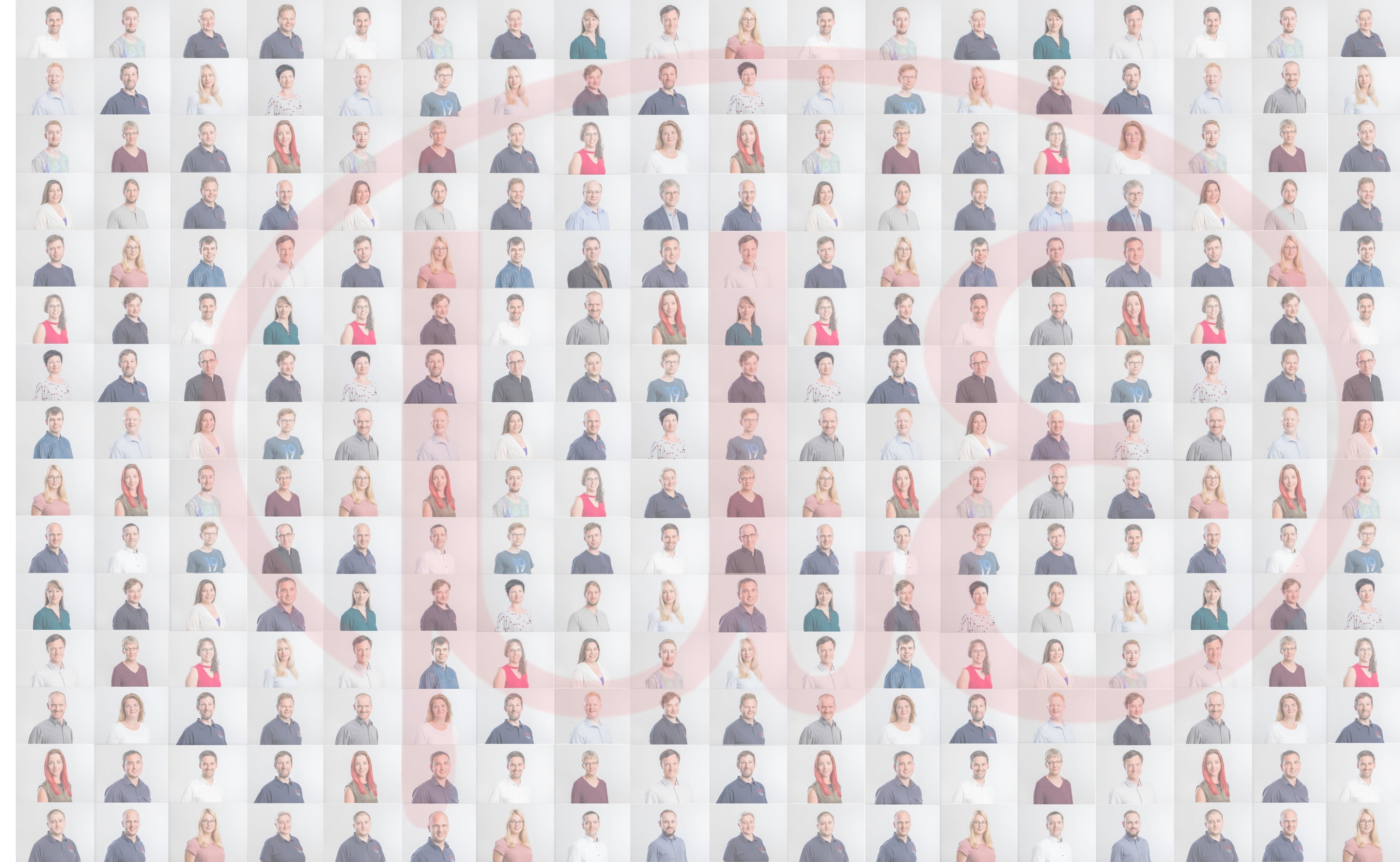 Kollegen der MICRO-EPSILON Optronic